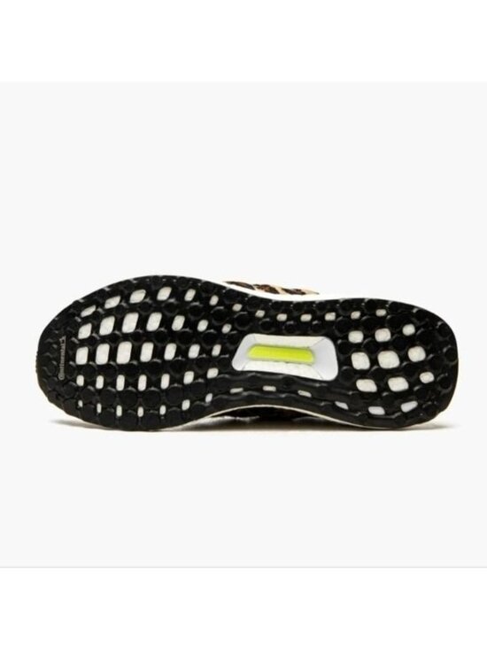 Adidas Ultraboost DNA Leopard Size 10 New main image 2